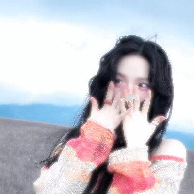 +Blue Planet_*青い星＾蓝色星球＇꧁푸른 행성.
柳智敏