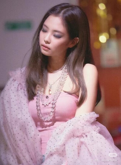 金智妮