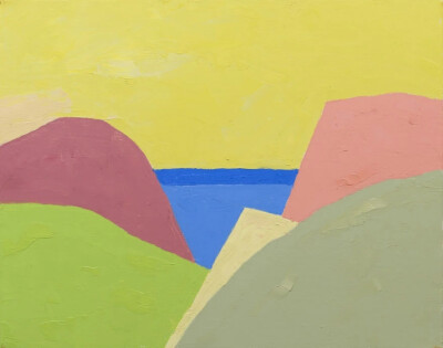 伊黛·阿德南（Etel Adnan）是一名黎巴嫩裔诗人、散文家和视觉艺术家，居住和工作在巴黎和加州索萨利托。除文学外，她创作油画、影像和挂毯，以充满活力的色彩，抽象的山脉、海洋和天空的演绎而闻名。
