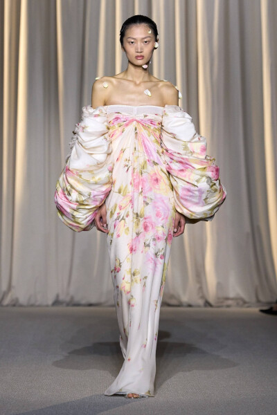 Giambattista Valli Haute Couture F/W 2024