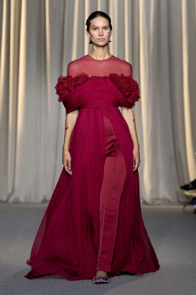 Giambattista Valli Haute Couture F/W 2024