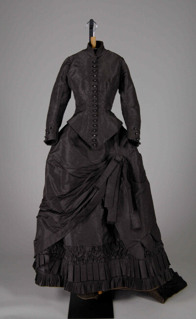 1875