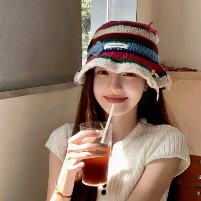 开心永驻
Mexlyyy女头
夏日
吊带
辣妹