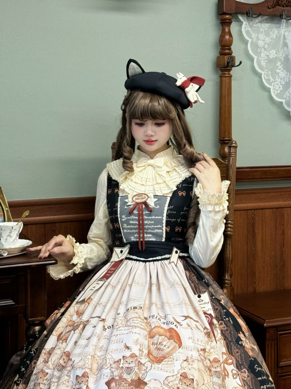 感觉单sk也是很貌美的嘞，好看，冲冲冲。红色款真的还挺日常的好看
#lolita原创设计 #吃我一波lolita安利 #Lolita日常 