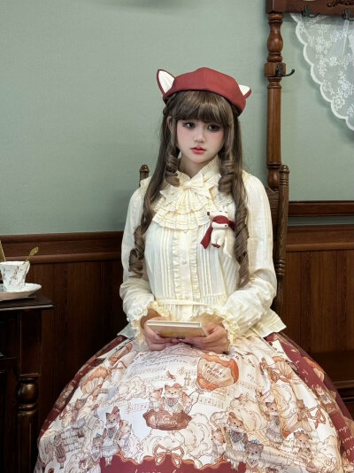 感觉单sk也是很貌美的嘞，好看，冲冲冲。红色款真的还挺日常的好看
#lolita原创设计 #吃我一波lolita安利 #Lolita日常 