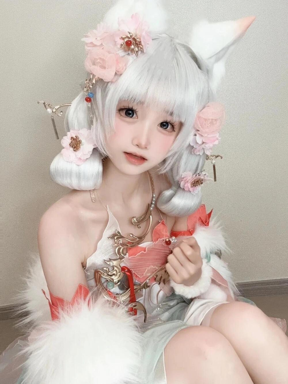 coser：小白兔奶糖ovo