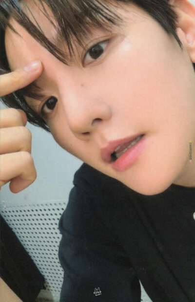 240907
BAEKHYUN 【CHANY0499】'
론스달라이트 닷(Lonsdaleite dot)
사운드체크 soundcheck
포토카드 스캔 小卡 ​​​扫图 ​​​
扫图