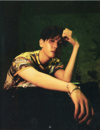 240908
BAEKHYUN 【CHANY0499】'
??? ?? ?? ?? ?? 2
Hello, World album [Photobook Hello Ver.]
扫图 ???