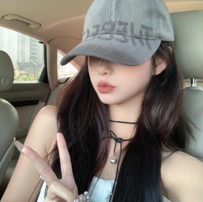  ☾⋆᭄  女生头像