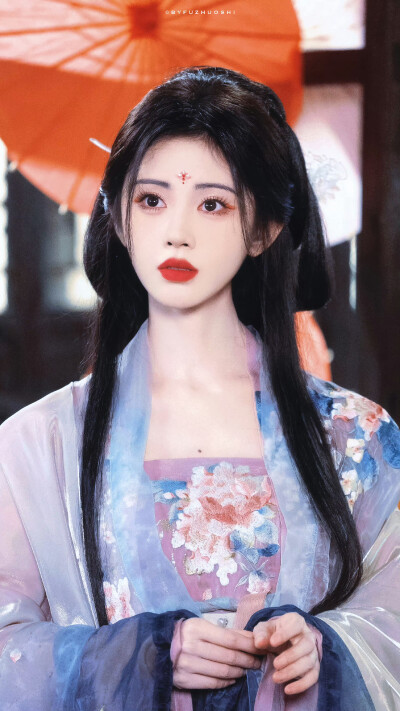 鞠婧祎