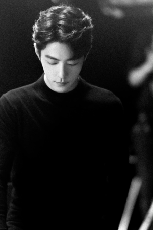 肖战  「肖烟四起，为战而来」