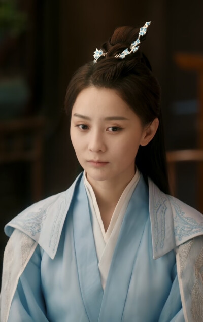 李寒衣