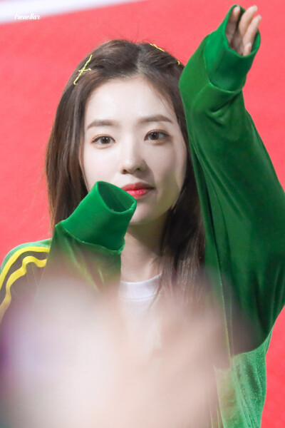 Red Velvet Irene 裴珠泫 #头像 #壁纸