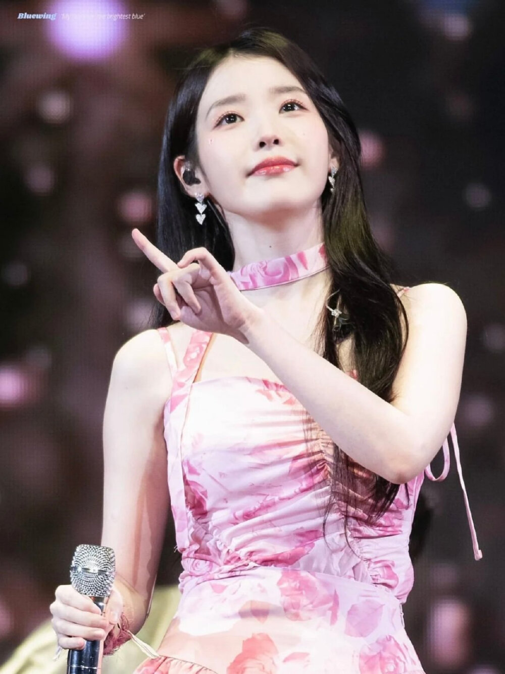 IU