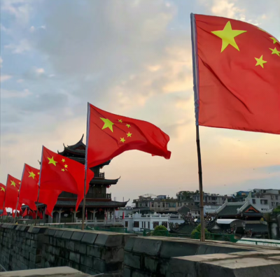 爱国主义背景图 国庆背景图 红旗背景图