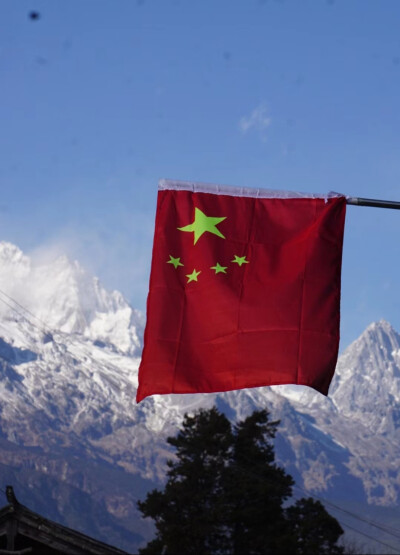 爱国主义背景图 国庆背景图 红旗背景图