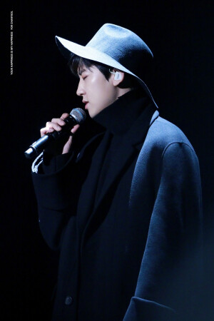 EXO 全世界最好的 朴灿烈 火山宝宝 ChanYeol #壁纸 #头像