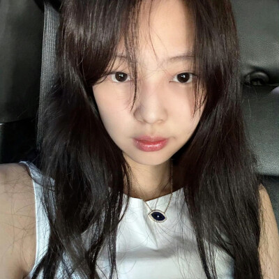 金智妮