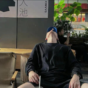 不露脸男生头像