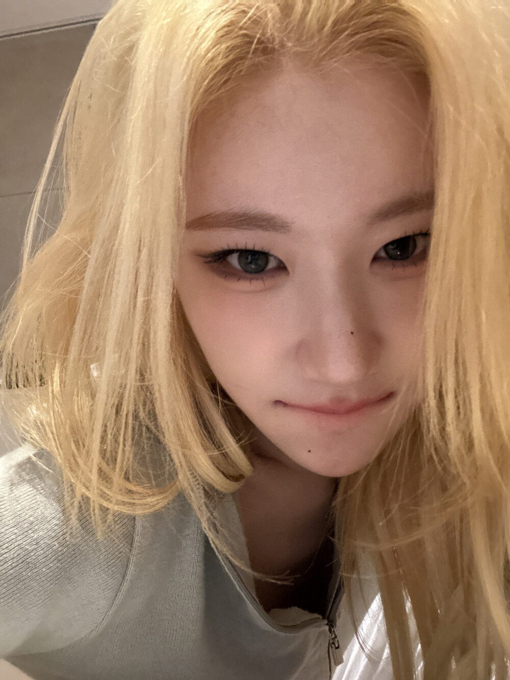 李彩领