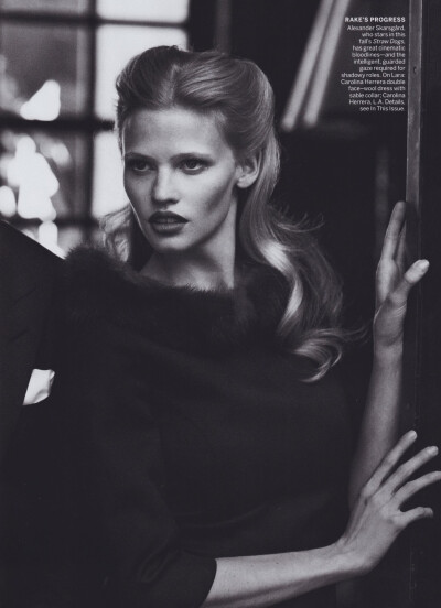 Frida Gustavsson, Lara Stone