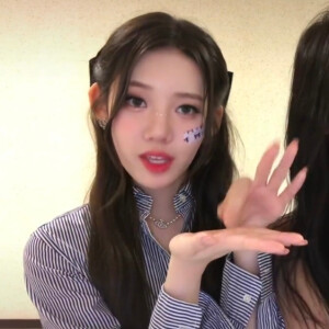 可二改〖女爱豆专〗