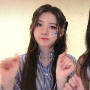 可二改〖女爱豆专〗