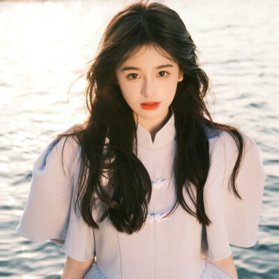  ᰔᩚ：很哇塞的高清女头像 ᰔᩚ
ʚ ：背景软萌纯欲淑女氛围ɞ
@小栀音 