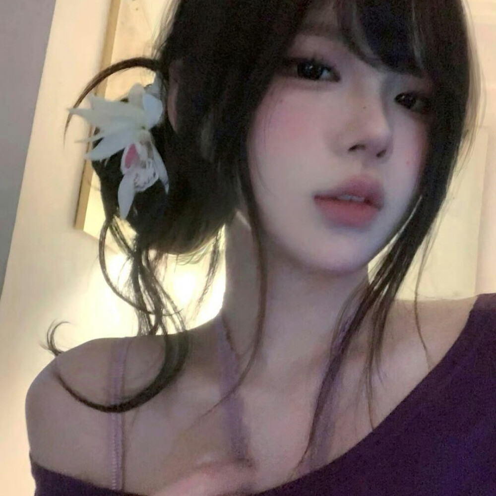 女 绕鸥