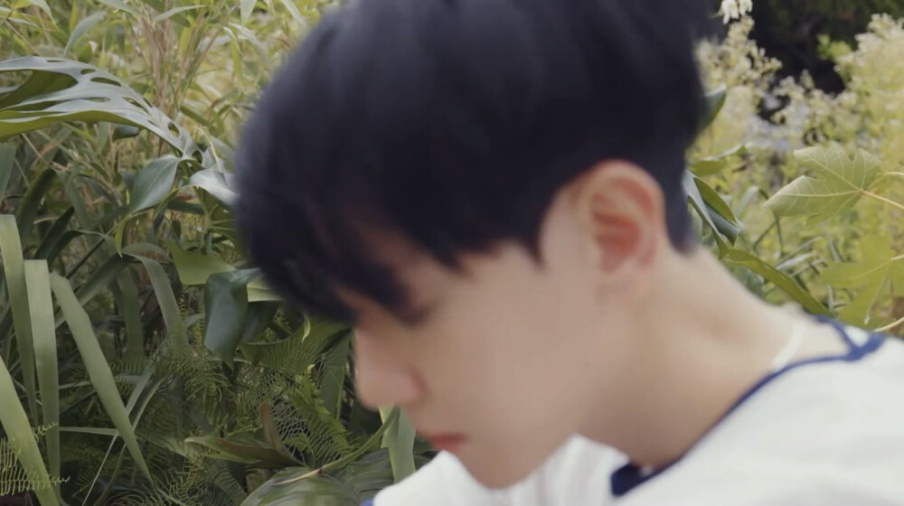 240825
BAEKHYUN Concept Film | World Ver.
#视屏截图
#边伯贤helloworld专辑
#专辑预告