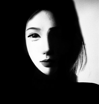 女头
