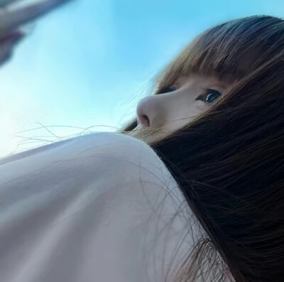 黑白女头
