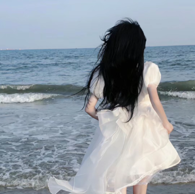 海边背影女头