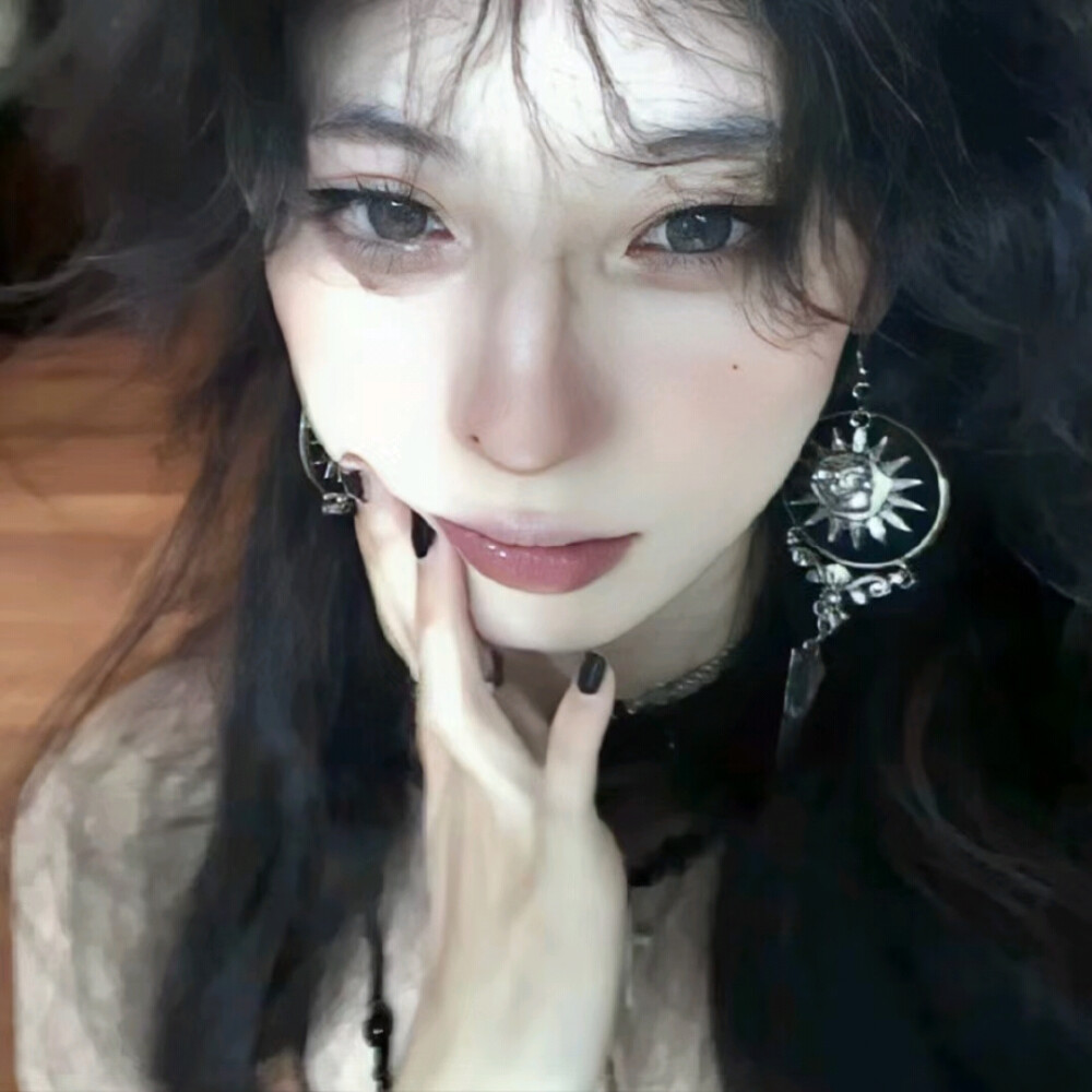 酷系女头