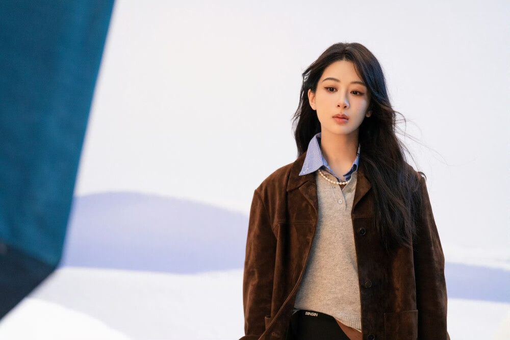 杨紫SIINSIIN代言