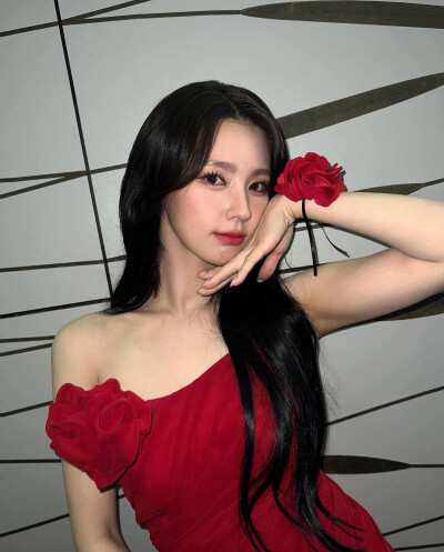 美延 美颜暴击 头像