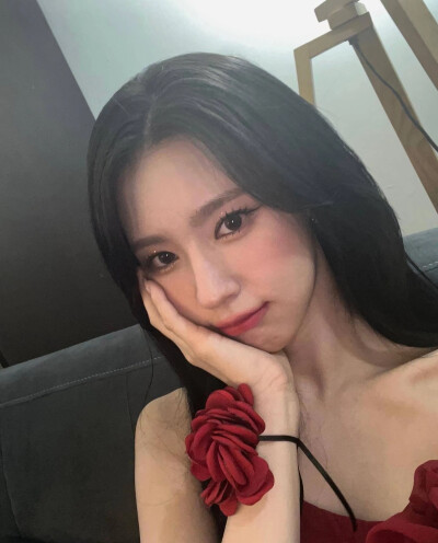 美延 美颜暴击 头像