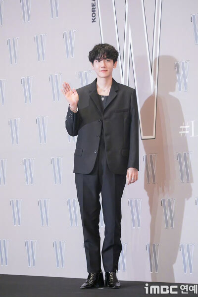 241014【imbc/xportsnews/sportstoday/newsen/tvreport/dispatch/tvdaily/news1/heraldpop/newsis/mksports/starnews】W Korea Love Your W 2024 红毯 新闻图