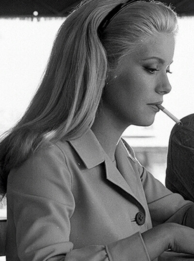 Catherine Deneuve 