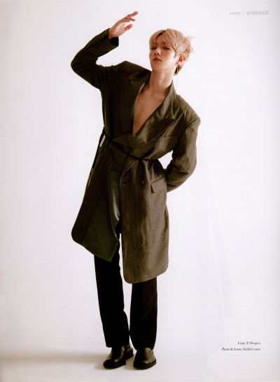 180529【50604B】linedmagazine 伯贤杂志扫图