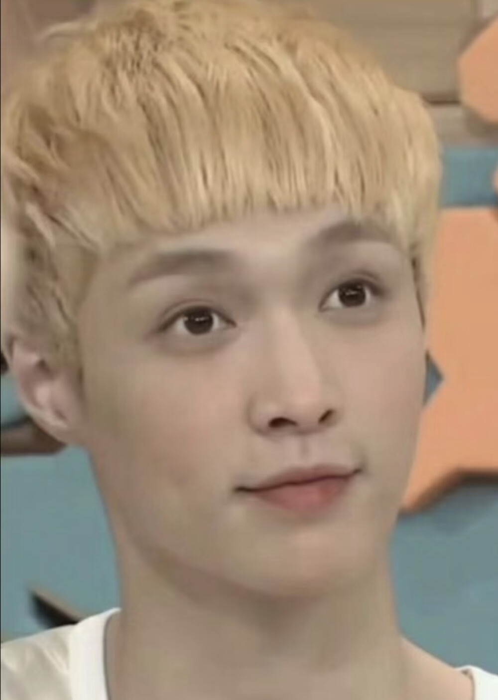张艺兴