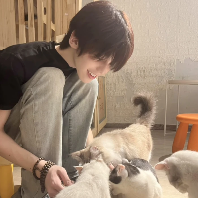 无人在意这个词到底是谁发明出来的咋给老子一生都概括出来了