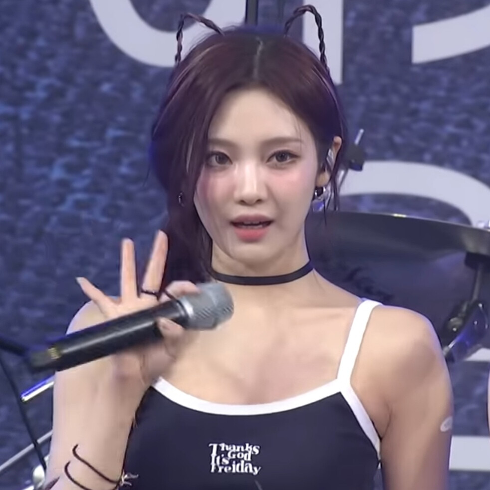 •宁艺卓 可二改
【需注明＋注在描述】