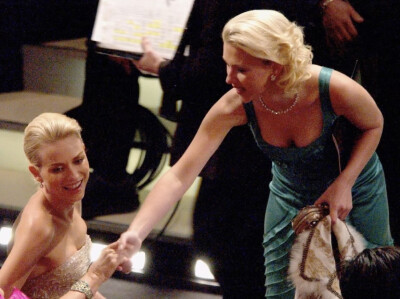 Scarlett Johansson, Naomi Watts