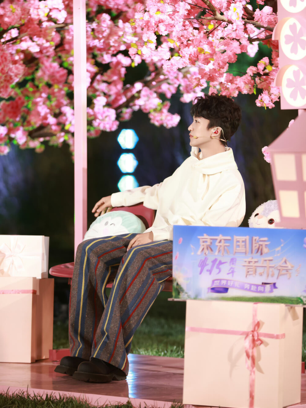 黄子弘凡_Lars 东京国际415周年音乐会 ｜ … - 高清图片，堆糖，美图壁纸兴趣社区