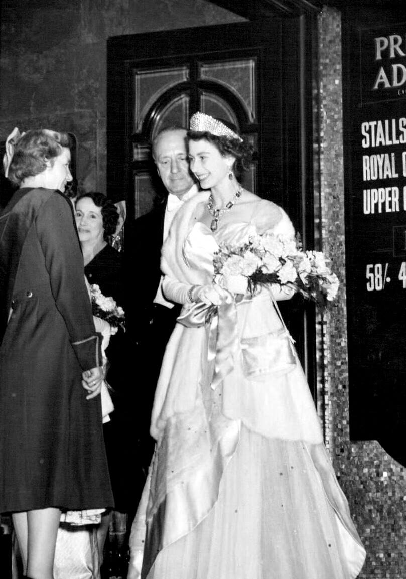 Her Majesty Queen Elizabeth II ，1954