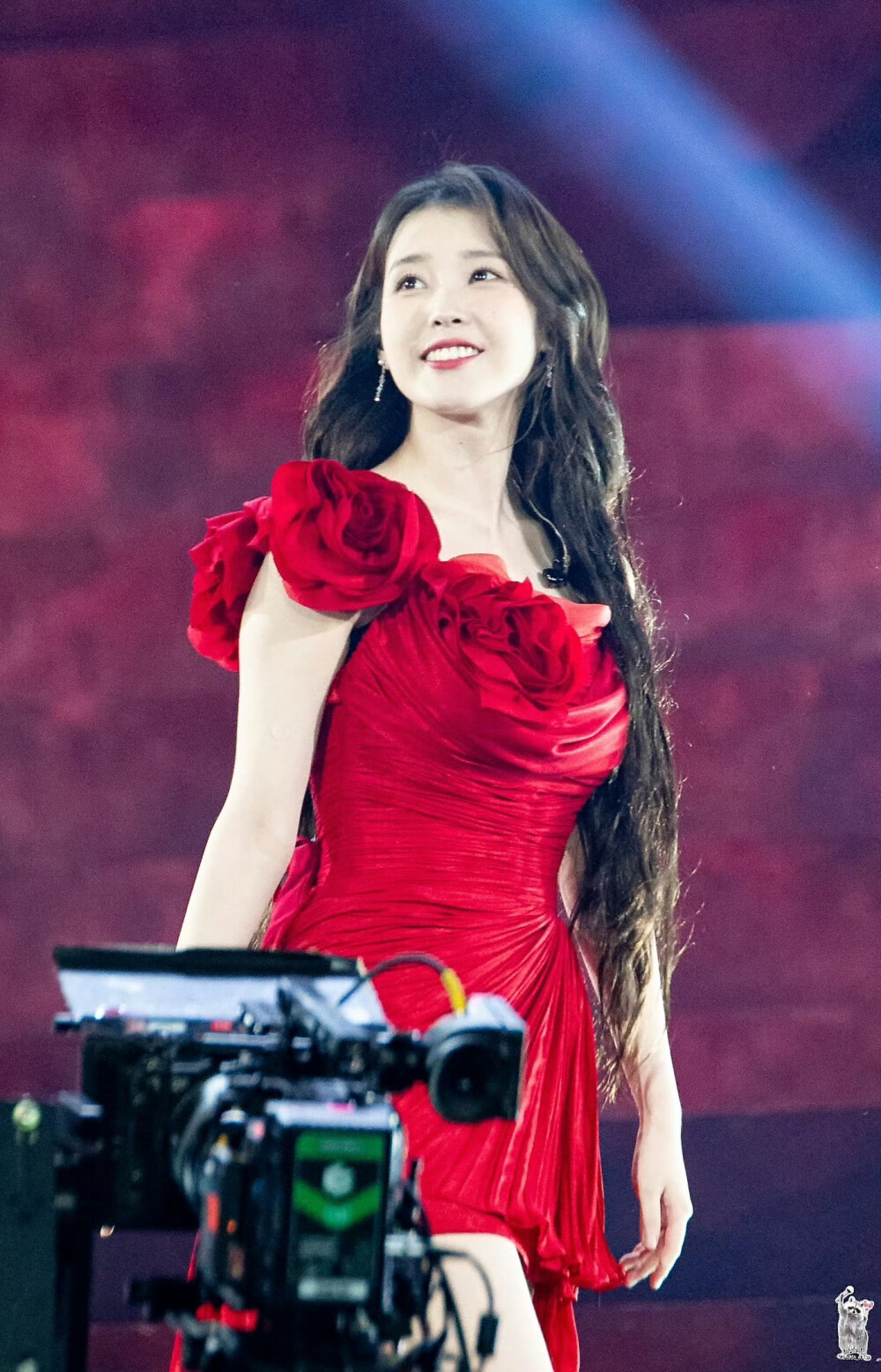 IU李知恩
240921 IU HEREH CONCERT ENCORE : THE WINNING
cr：水印