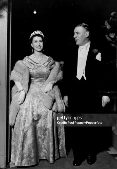 Her Majesty Queen Elizabeth II ，1952