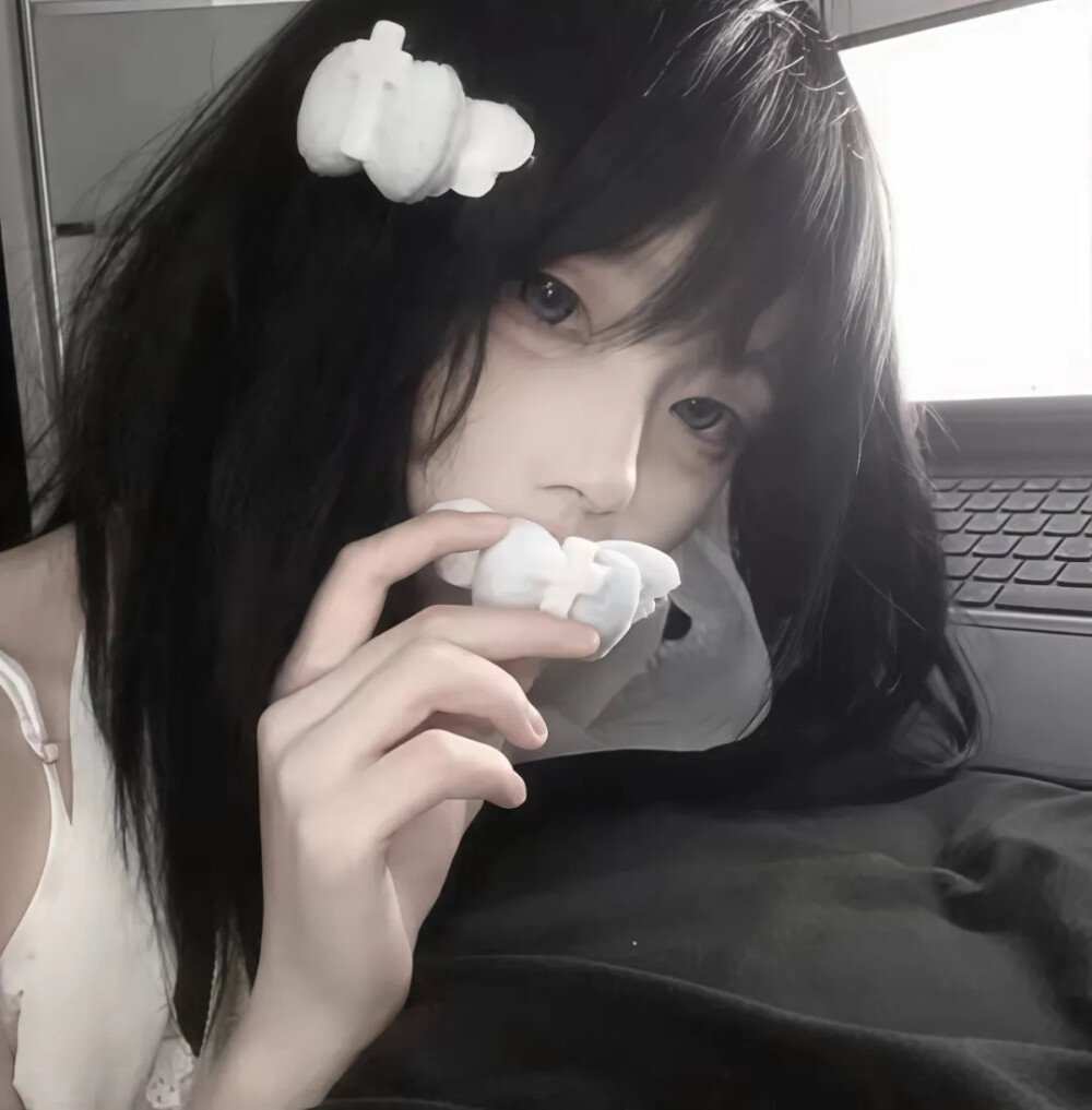 真人女生头像多风格ins氛围感暗黑系帅气冷酷