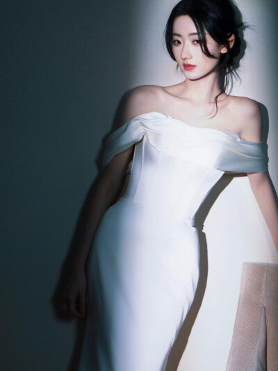 女星